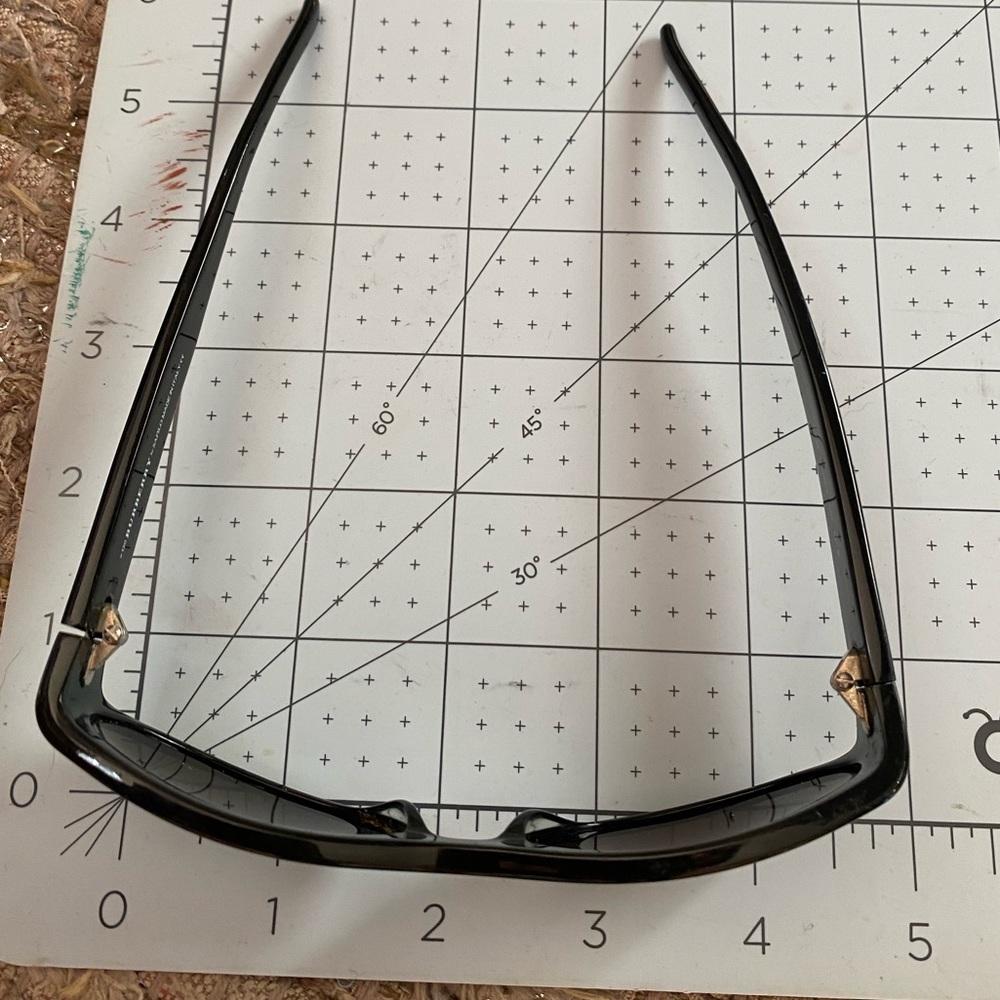 BURBERRY NOVA CHECK Sunnies😎🕶️Made in ITALY🇮🇹🔥EUC🔥Womens - Picture 5 of 13